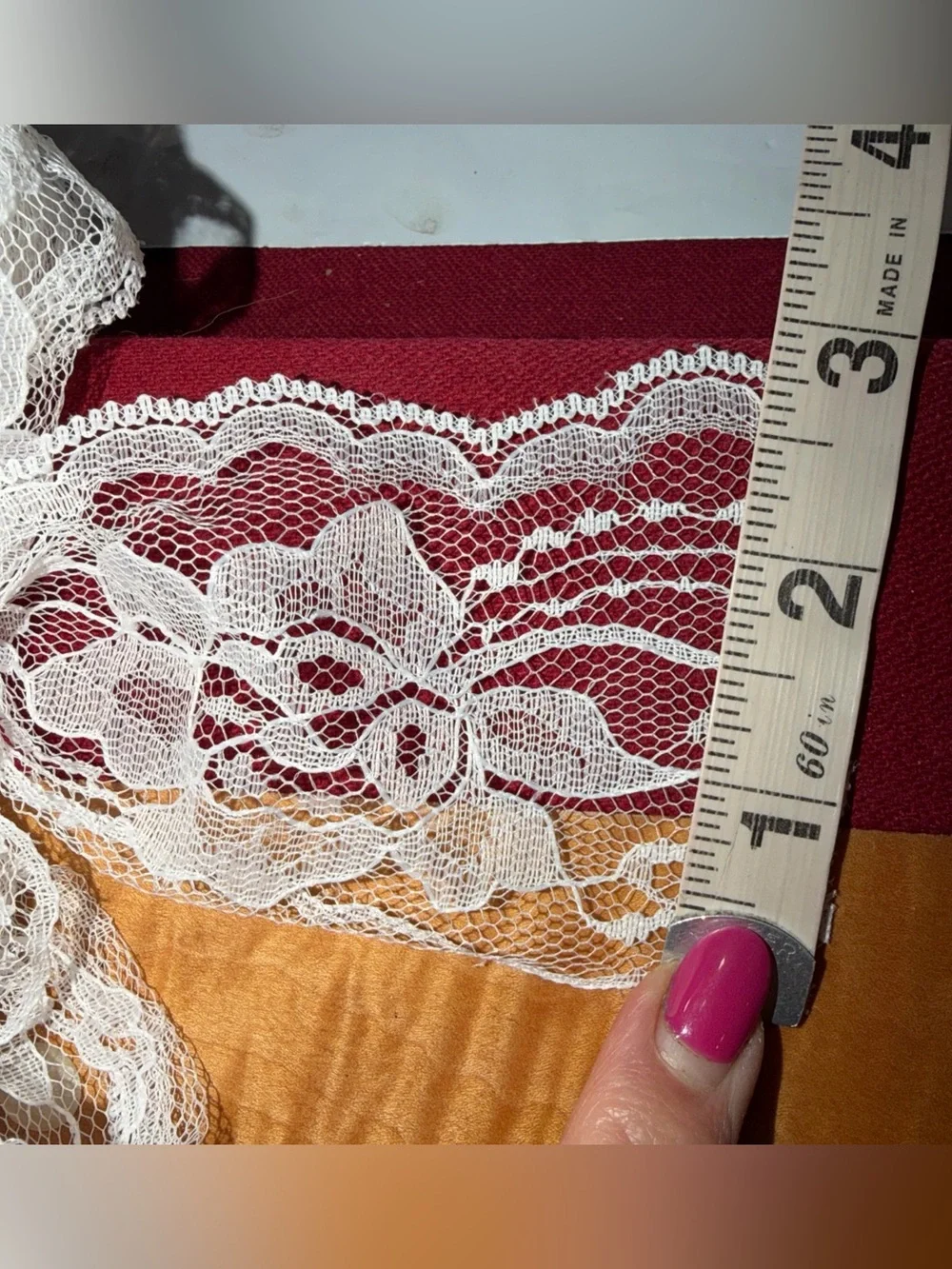 VINTAGE WHITE LACE,  Large LOT, 3 Kinds, Flowers,  3” Wide Roses, Lace Trim LOT